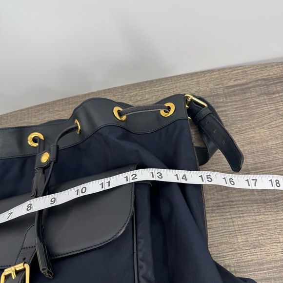 Moschino Vintage Bucket Redwall Nylon Navy Blue Shoulder Bag Crossbody - Picture 10 of 14